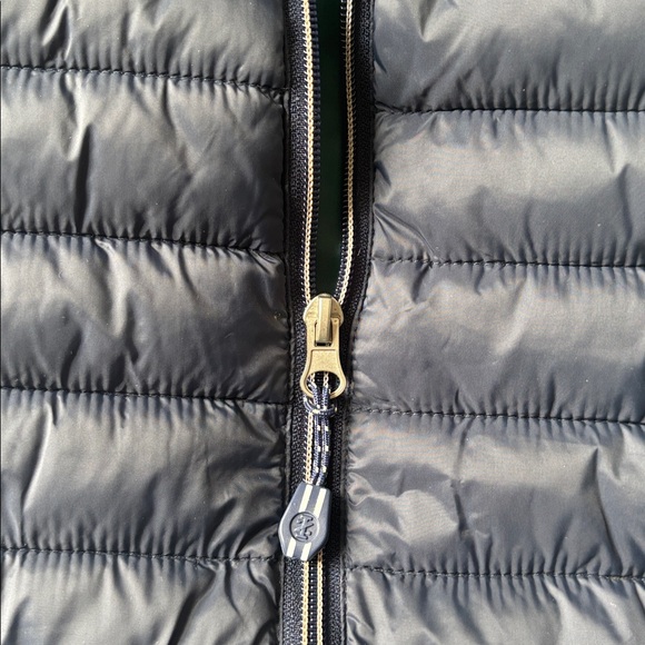 Izod Navy Quilted Puffer Vest with Green Trim - Picture 3 of 8